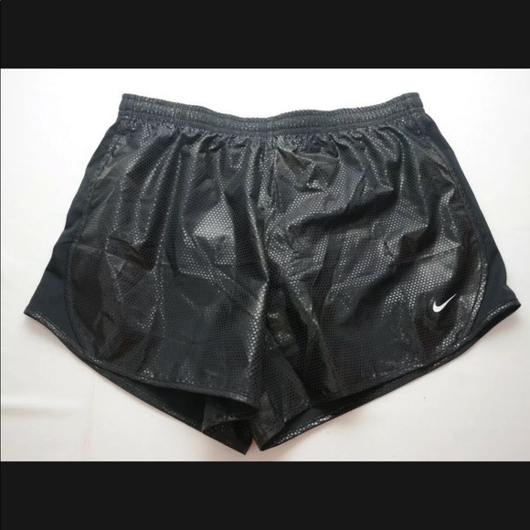 Nike Dri Fit Shorts - Picture 2 of 8